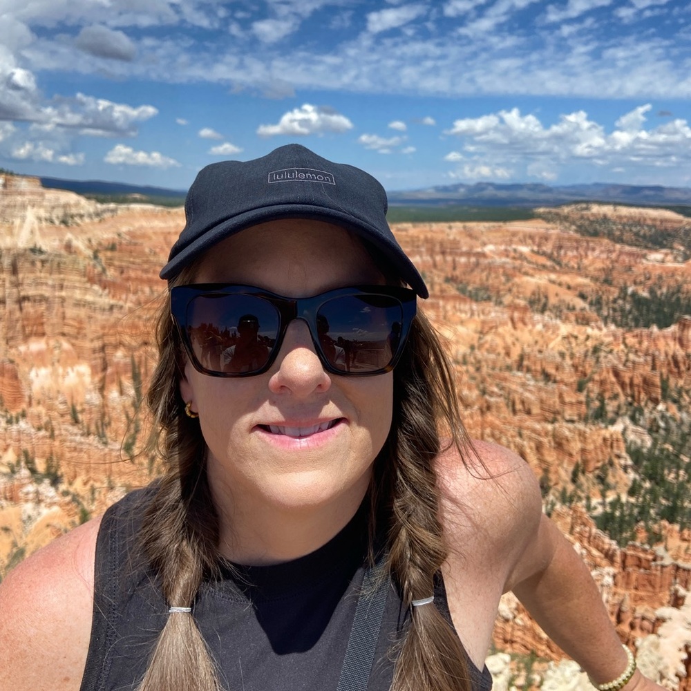 Meet your Posher, Jennie